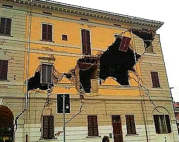 Terremoto Emilia: dall’Abi finanziamenti e moratoria sui mutui