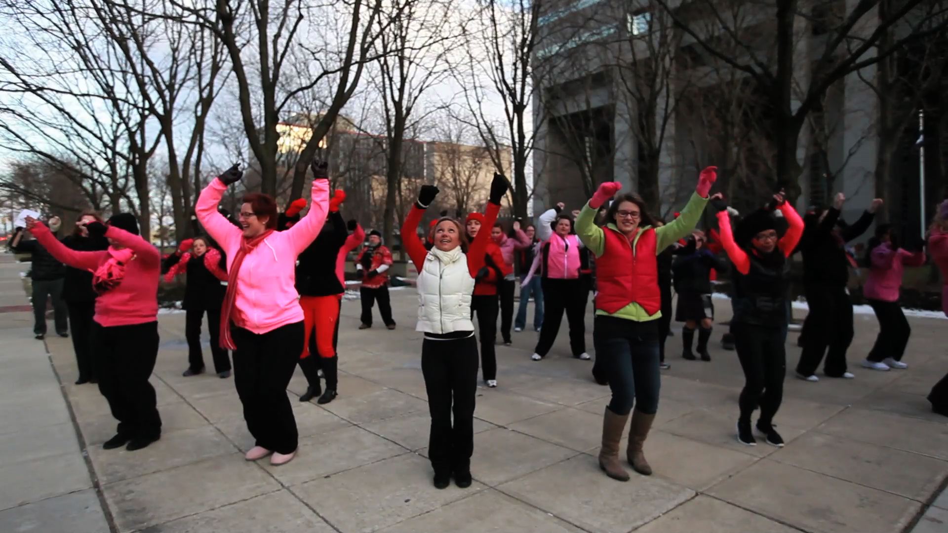 Il mondo danza contro la violenza: il 14 febbraio va in scena "one billion rising"
