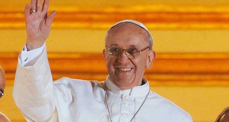 Si chiamerà Francesco: il nuovo papa è l'argentino Bergoglio
