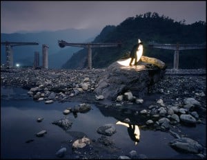 Leonid Tishkov_Private Moon in Taiwan_Maolin_2012