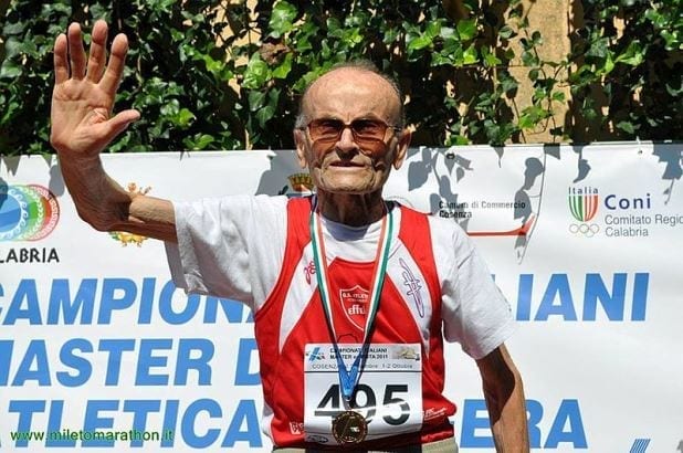 Giuseppe Ottaviani: da pigro fumatore 70enne a medaglia d’oro a 98 anni