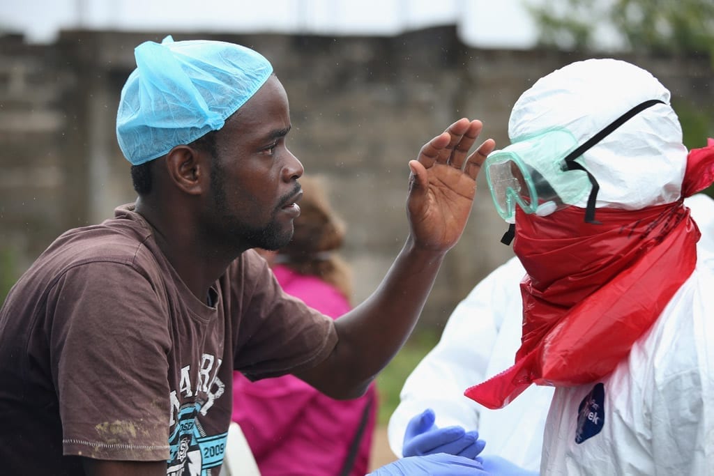 L'ebola non è più una minaccia: i soldati americani si ritirano