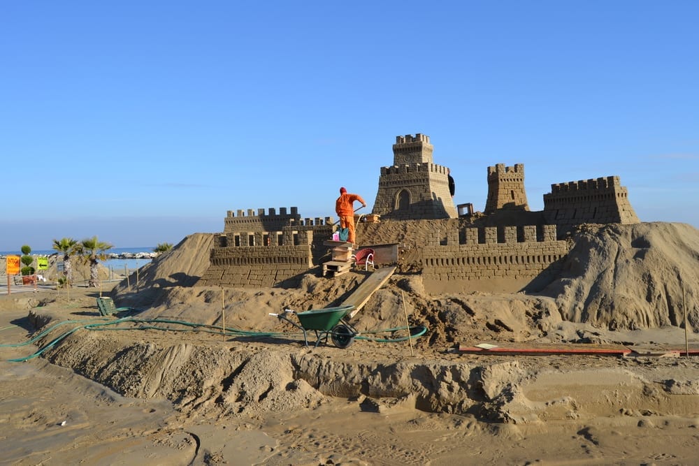 Costruire il castello di sabbia perfetto. I suggerimenti di Renzo Piano