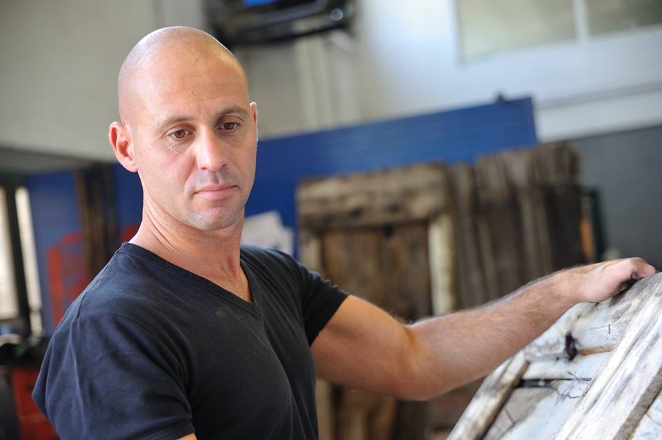 Francesco, 34 anni, artigiano, trasforma una passione in un’impresa