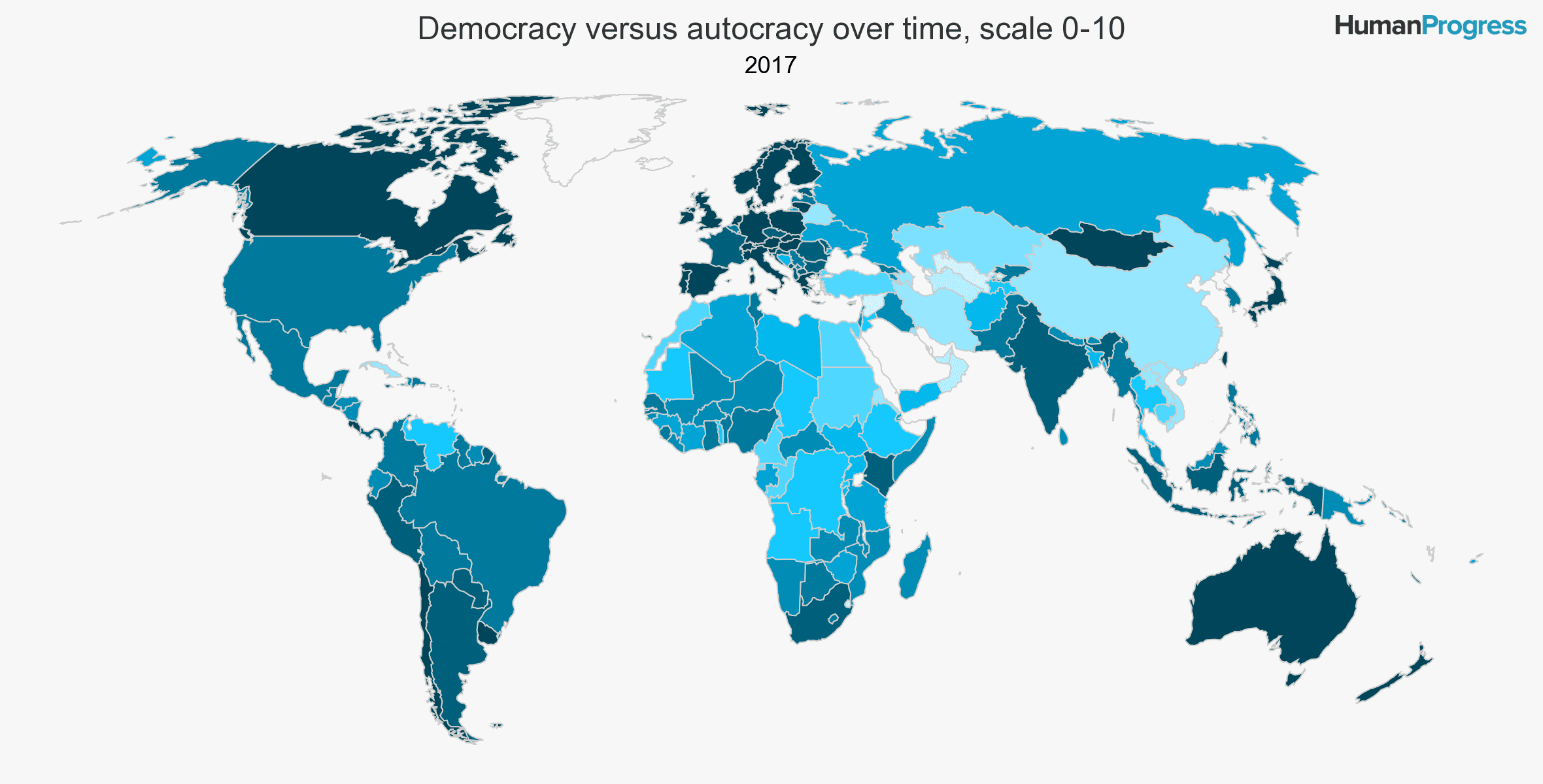 Mappa del confronto della diffusione della democrazia e dell'autocrazia nel mondo nel 2017. Si può cogliere già a un rapido sguardo la diffusione pressoché globale della democrazia 