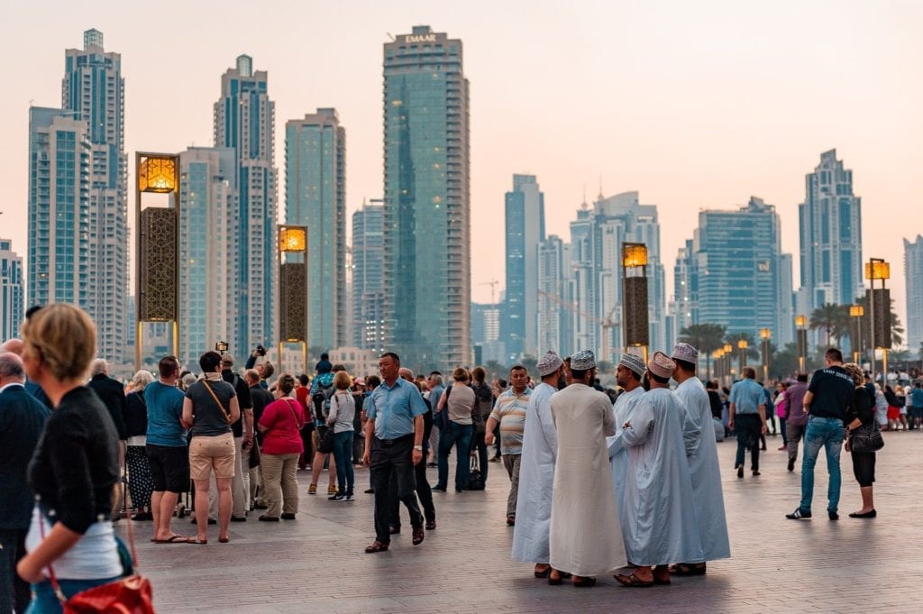 Emirati Arabi Uniti, Dubai, Persone, Piazza
