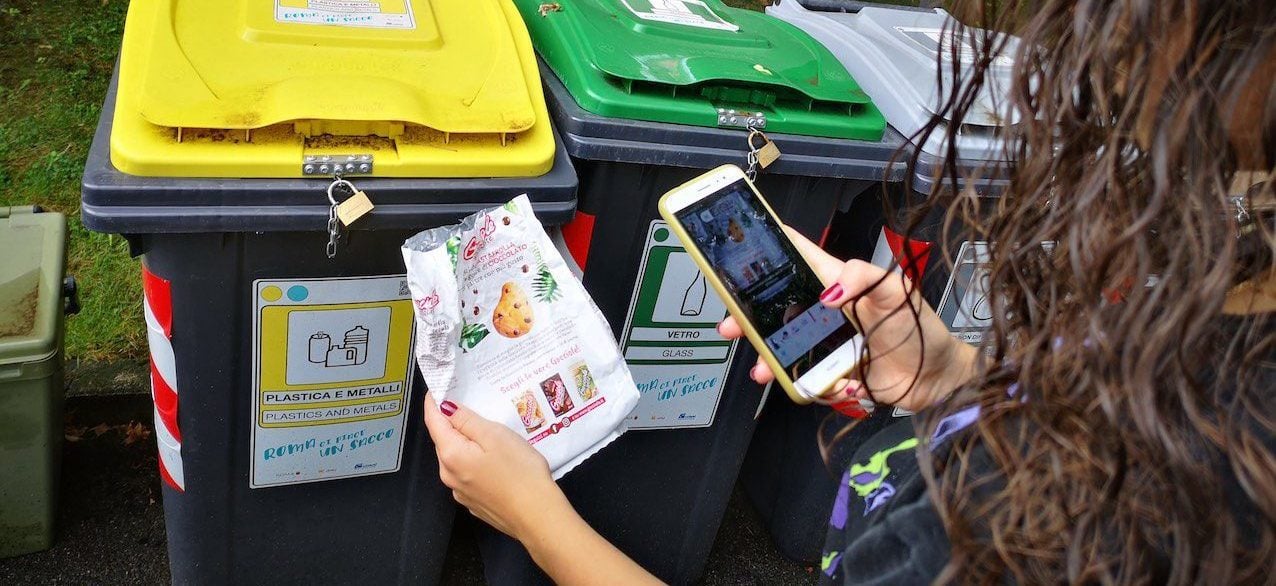Raccolta differenziata: cos&rsquo;&egrave; l&rsquo;app Junker e come aiuta i cittadini