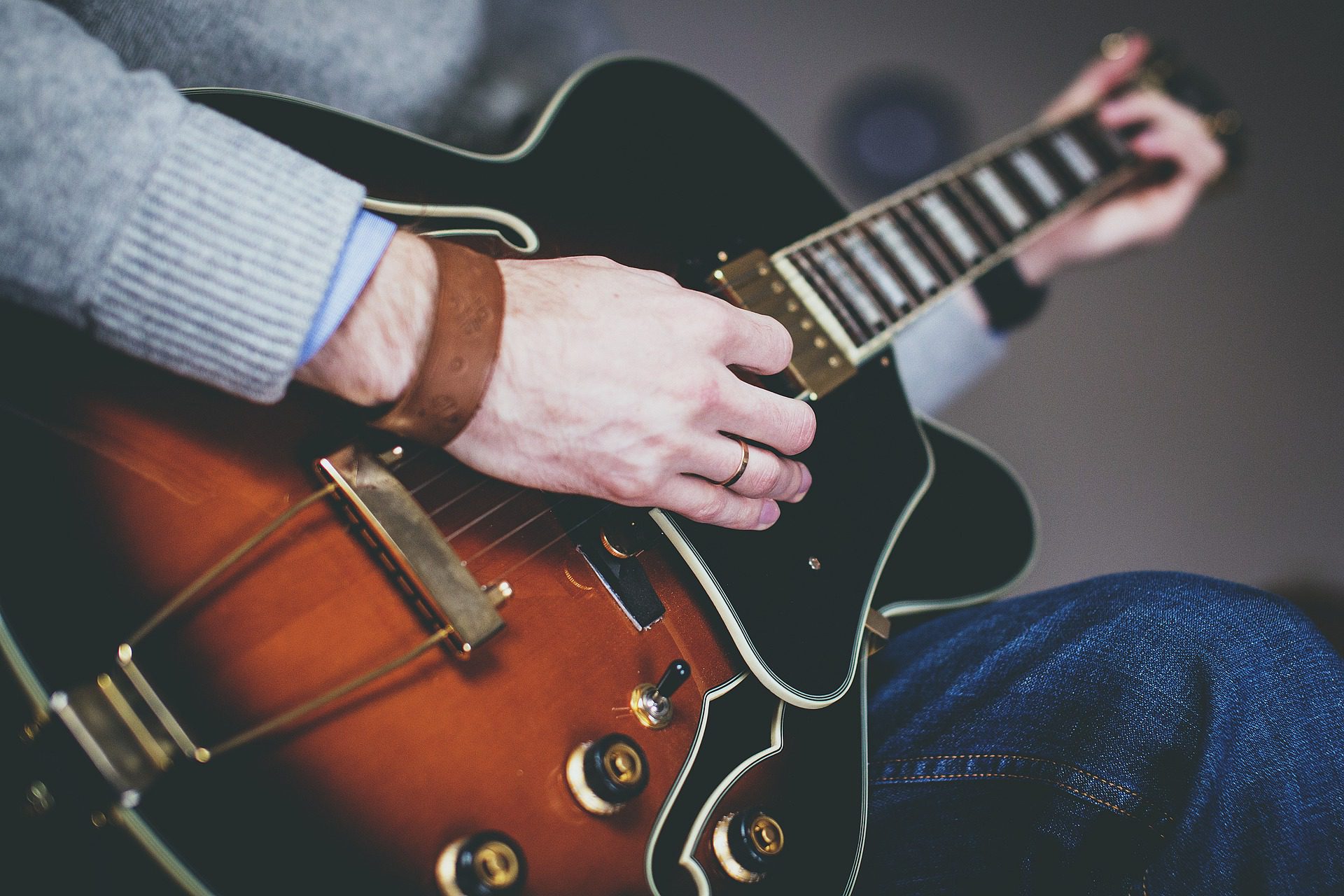 Musicoterapia e Parkinson: gli effetti della musica per curare le demenze