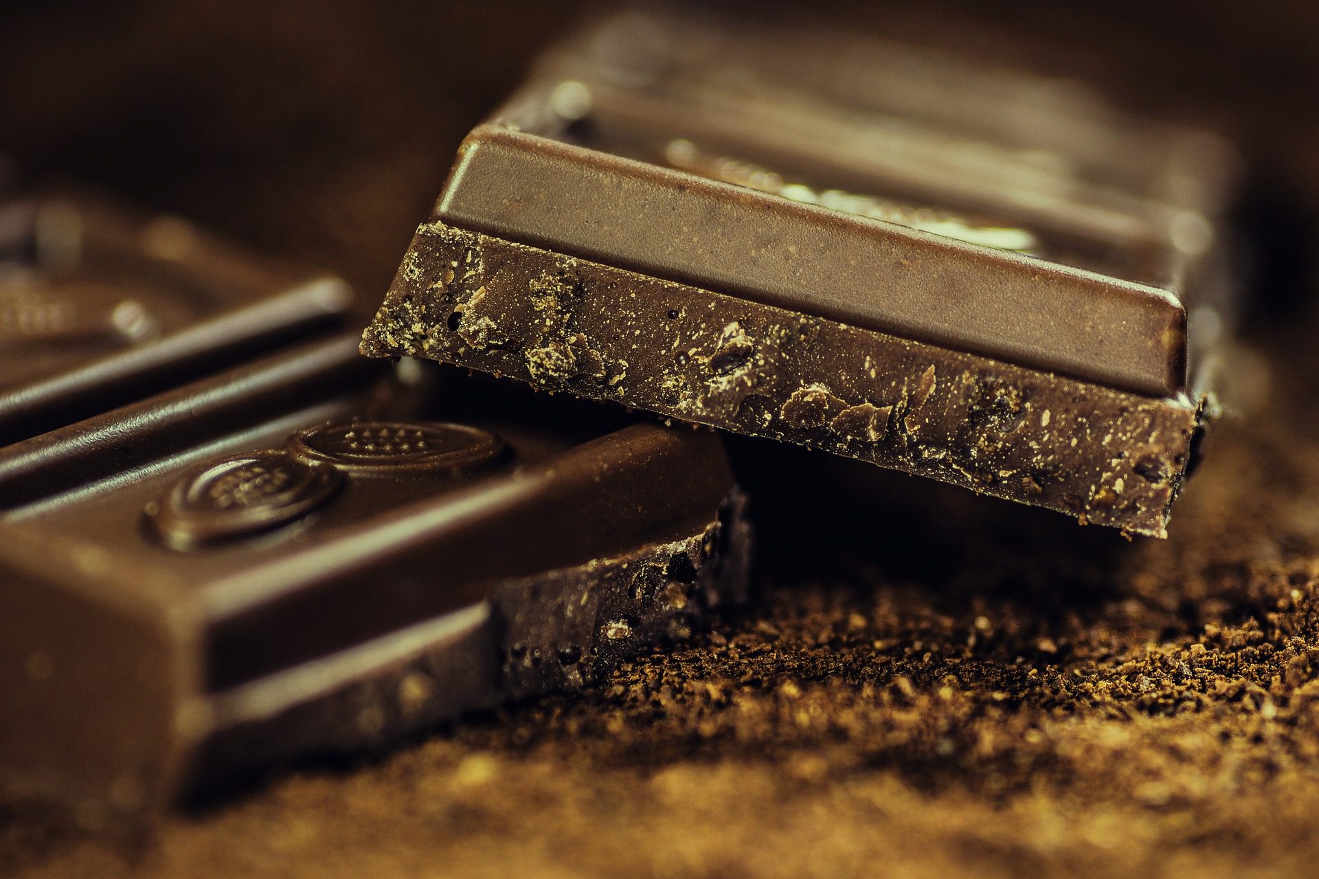 Il cioccolato e i suoi benefici: la bevanda degli dei dalle origini ad oggi