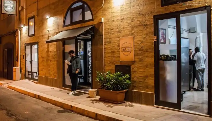 Il ristorante sociale di Taranto dove rinascere a nuova vita