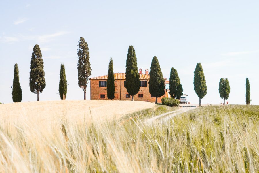 Agriturismo: in Toscana il successo del recupero di campagna e tradizioni locali