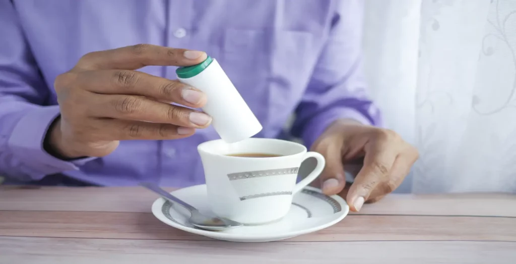 Cancro al fegato e aspartame: ecco cosa ha stabilito l’OMS e cosa scegliere