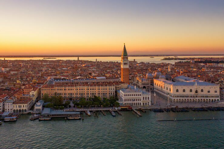 Una foto aerea di piazza San Marco a Venezia. Presto verrà introdotto il ticket d'ingresso